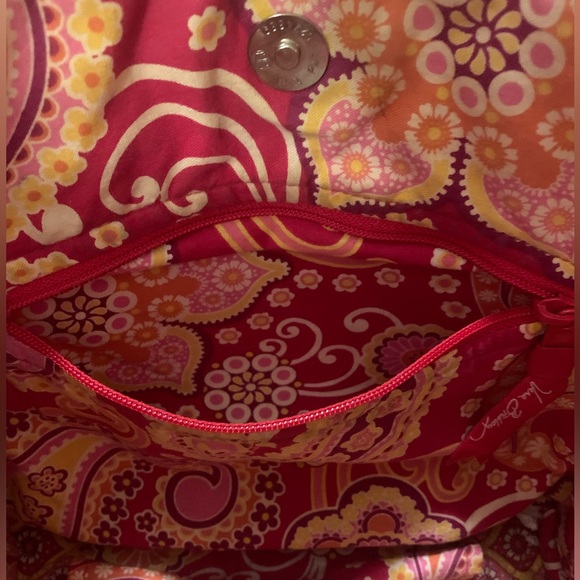 Vera Bradley - Picture 7 of 10